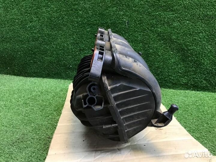 Коллектор впускной Peugeot 308 хэтчбек 1.6 2008