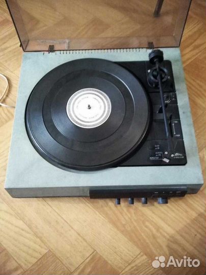 Продаю Сонет в нормальном состоянии, возможен торг