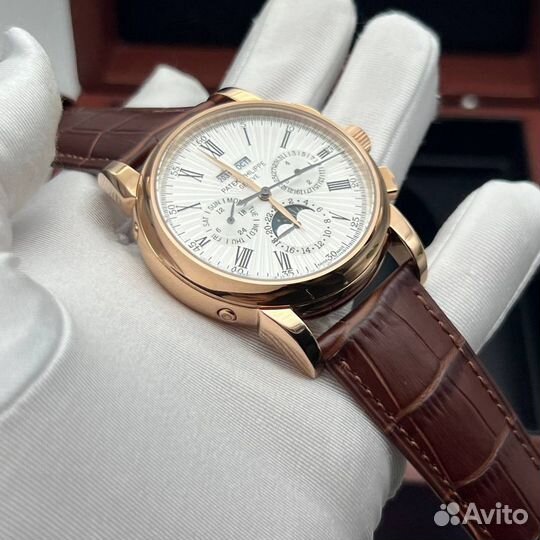 Часы Patek Philippe Perpetual Calendar 3