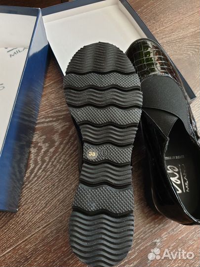 Продам туфли Lab milano