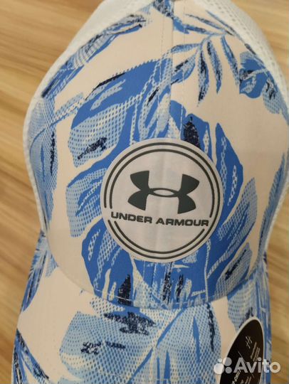 Бейсболка under armour