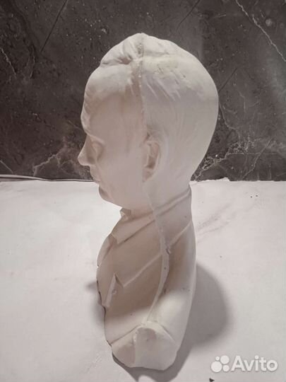 Бюст Путина В.В. гипс