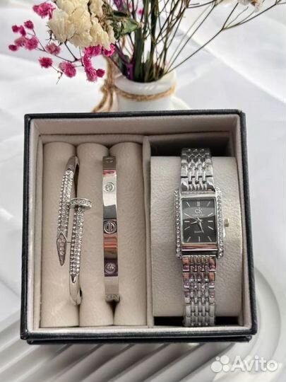 Наручные часы