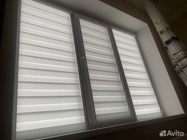 Рулонные шторы зебра