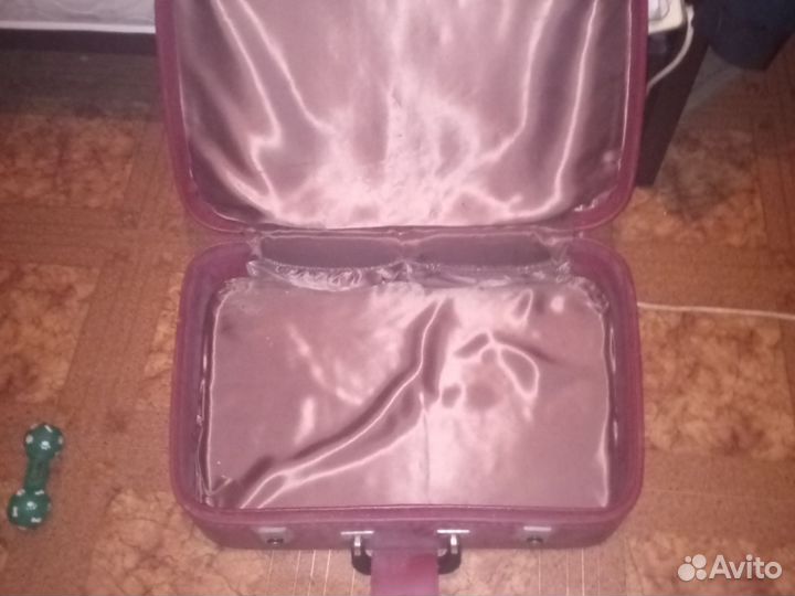 Чемоданы времен СССР