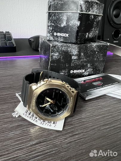 Часы casio G-Shock GM-2100G-1A9