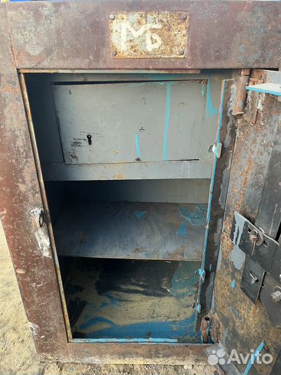 Сейф металлический СССР