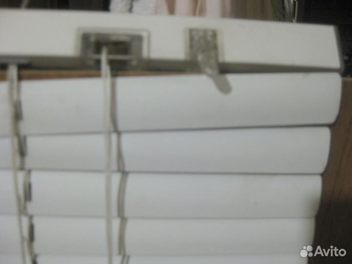 Жалюзи на трехстворчатое окно