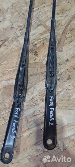 Поводок дворника Ford Focus 2