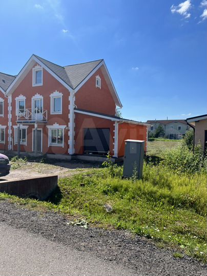 Таунхаус 195 м² на участке 7,5 сот.