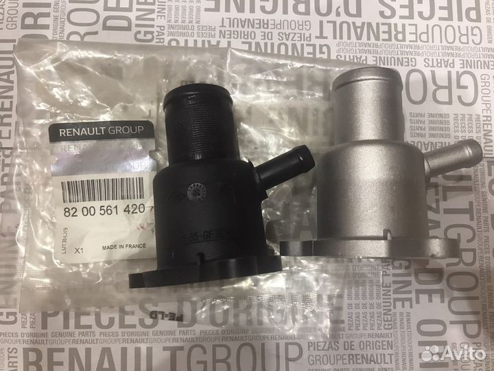 Корпус термостата Рено Ларгус Сандеро Логан