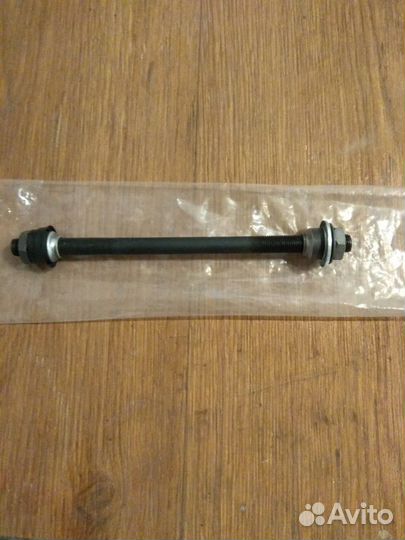 Ось для горного велосипеда