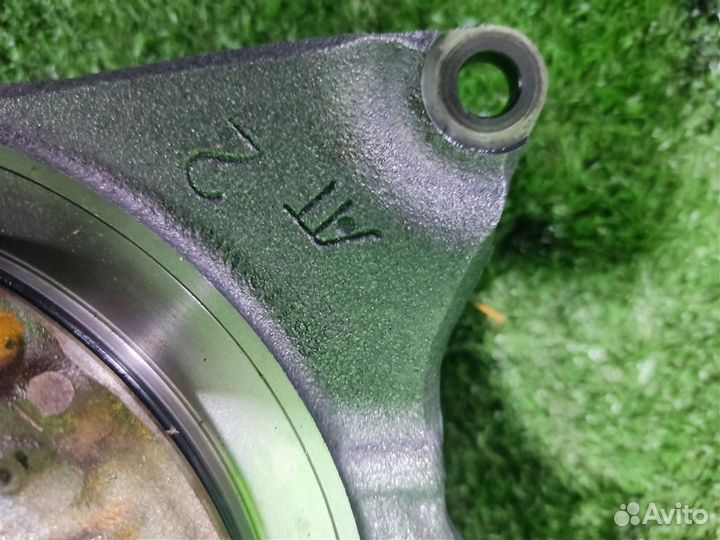 Масляный насос Volvo XC90 2006