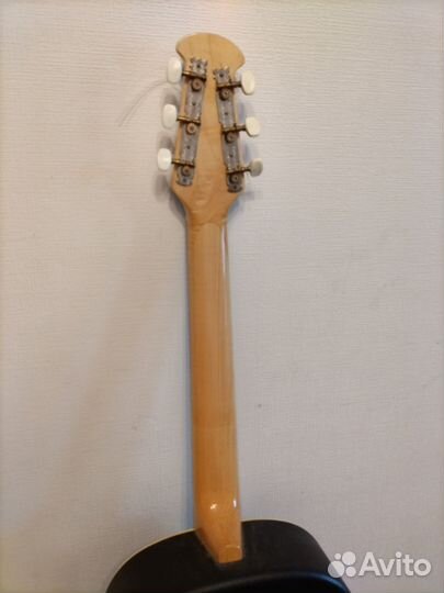 Акустическая гитара с чехлом