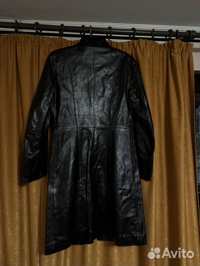 Кожаный плащ женский