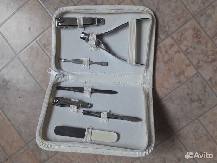 Маникюрный набор для ногтей