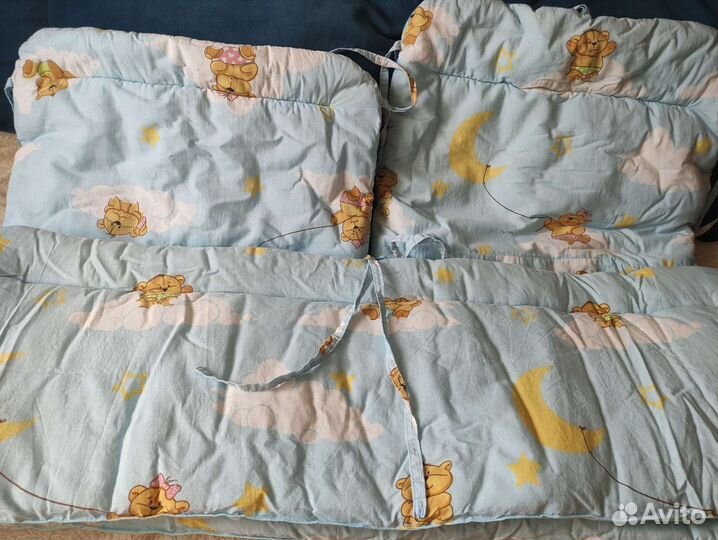 Бортики в детскую кроватку