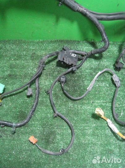 Жгут проводки моторного отсека Honda FR-V (BE1) 2