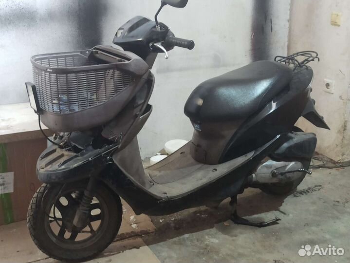 Honda dio cesta