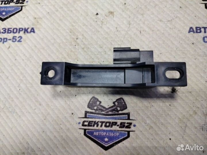 Антенна безключевого доступа Nissan Juke YF15