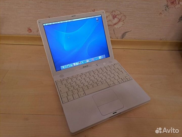 Apple iBook G4 2004