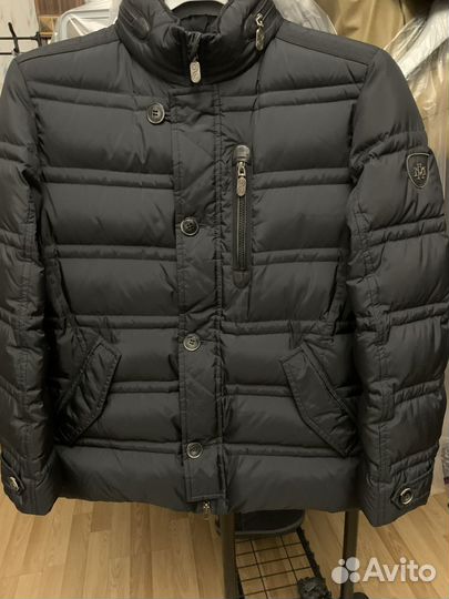 Зимние куртки и пуховики