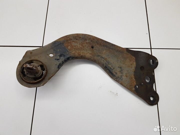 Рычаг подвески задний правый продольный