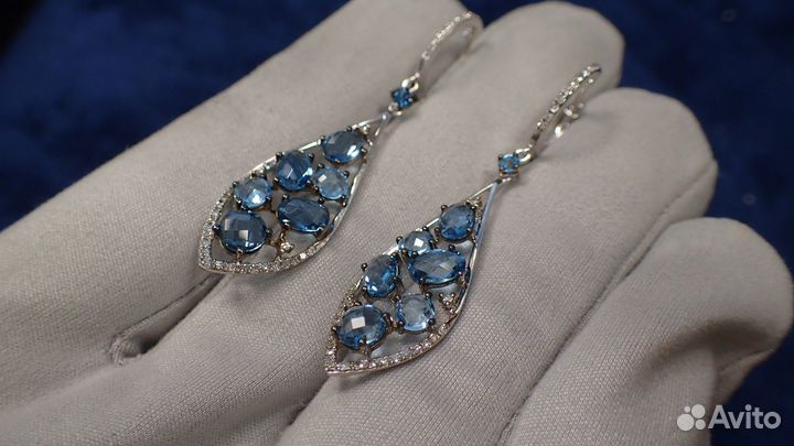 Золотые серьги с топазами и бриллиантами