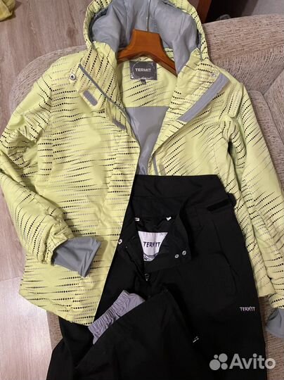 Горнолыжный костюм женский размер 44-46