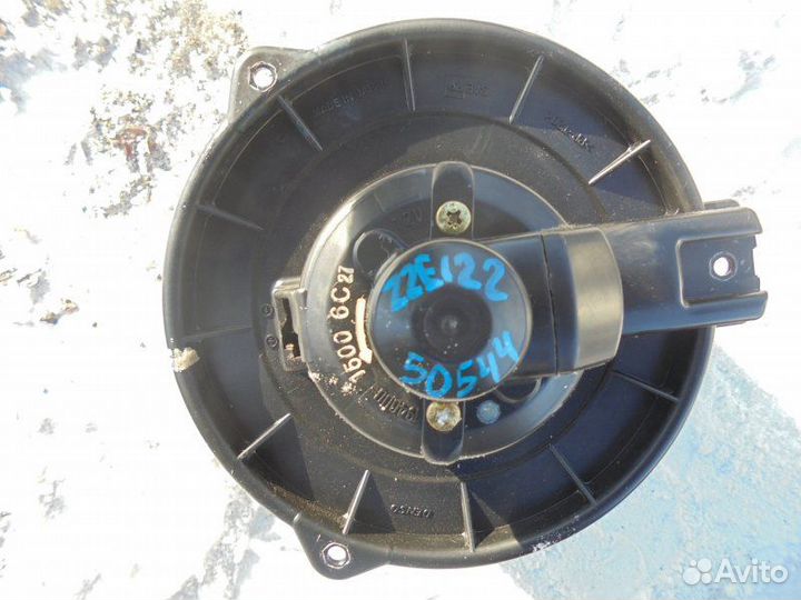 Мотор печки Toyota Corolla Spacio ZZE122 1ZZ-FE