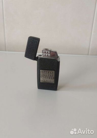Зажигалка Honest подарочная новая