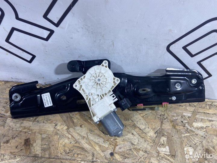 Стеклоподъемник задний левый Land Rover Discovery