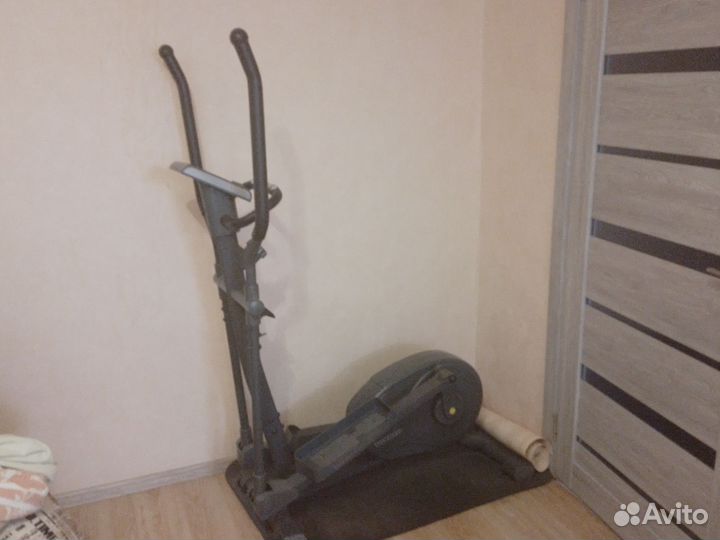 Эллиптический тренажер torneo Festa C-310M