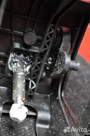 Кулиса кпп toyota corolla ZZE121