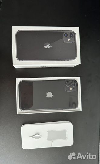 Телефон iPhone 11
