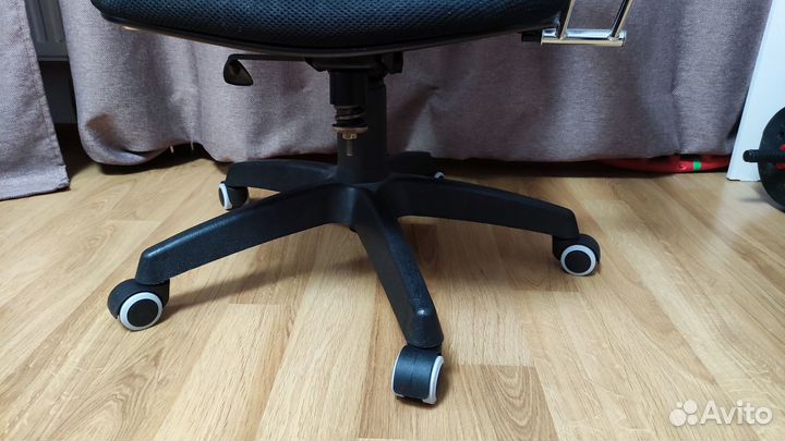 Компьютерное кресло Metta BK-8 (офисное) б/у