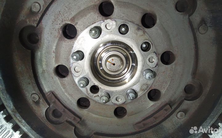 Маховик демпферный Mercedes W639 3-9 дней