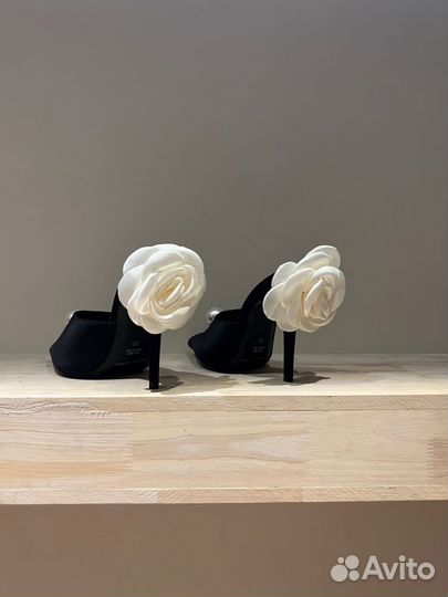 Босоножки Magda Butrym