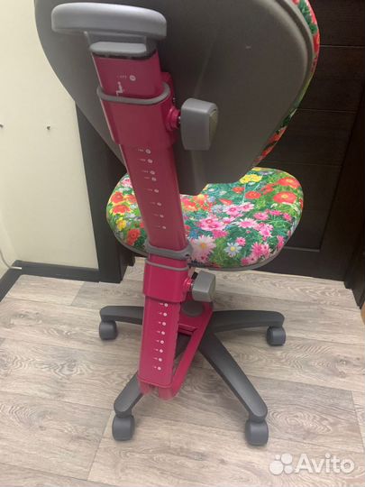 Компьютерное кресло