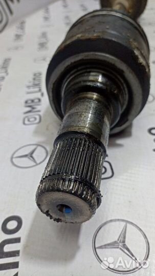 Привод передний левый Mercedes Ml W164