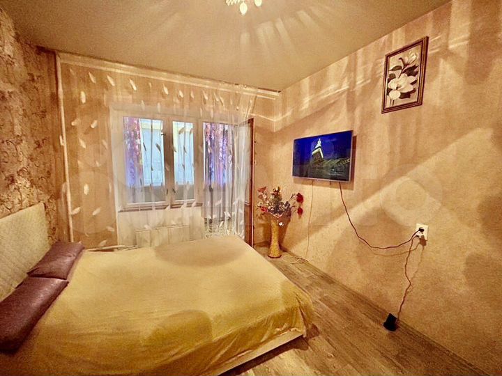 2-к. квартира, 65 м², 3/12 эт.