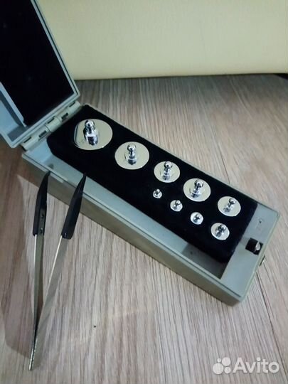 Набор гирь Г-2-210