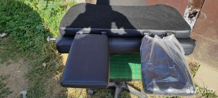 Сиденье 3-й ряд Mitsubishi Pajero 4 кожа