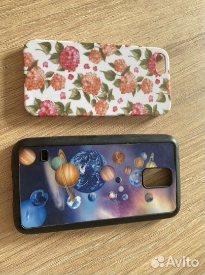 Чехлы на телефон