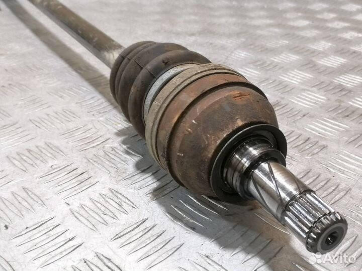 Полуось передняя правая Opel Zafira B