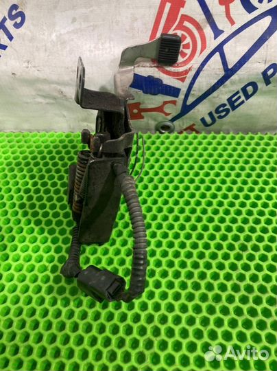 Замок капота Acura Rdx TB1 K23A1 2009