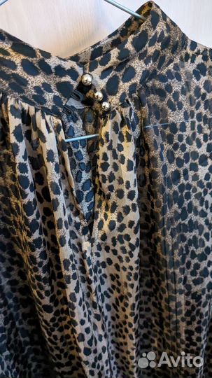 Блузка с леопардовым рисунком