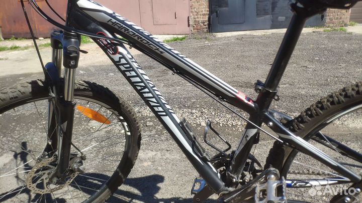 Велосипед specialized hardrock