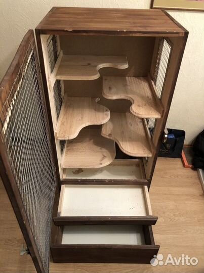 Клетка, витрина для шиншилл