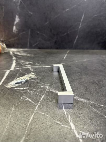 Ручка накладная